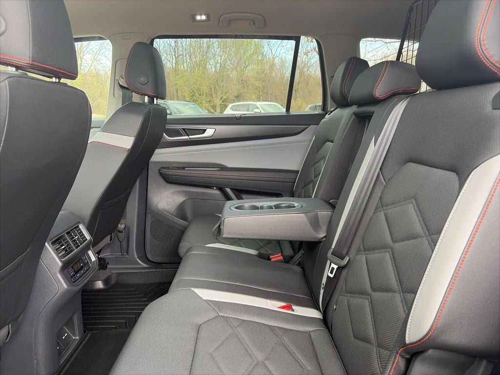 2025 Volkswagen Atlas 2.0T Peak Edition CLEAN 1-OWNER CARFAX