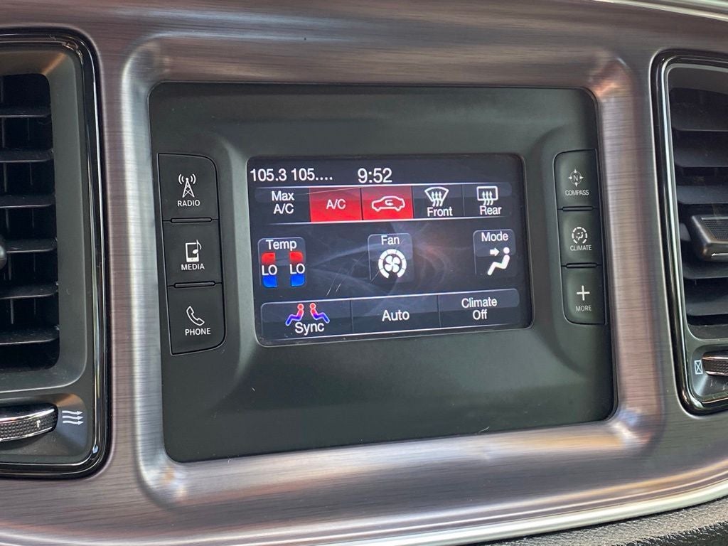 2015 Dodge Challenger SXT