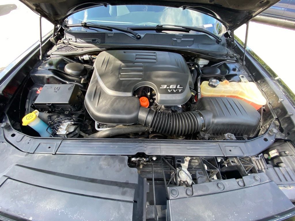 2015 Dodge Challenger SXT
