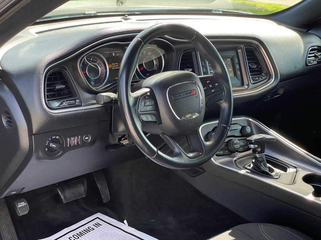 2015 Dodge Challenger SXT