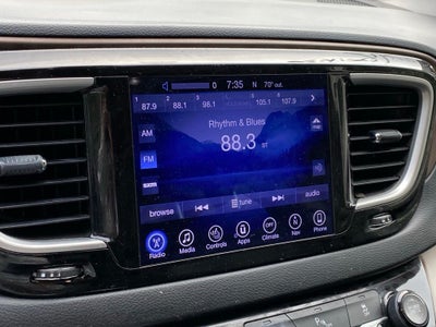 2017 Chrysler Pacifica Touring L
