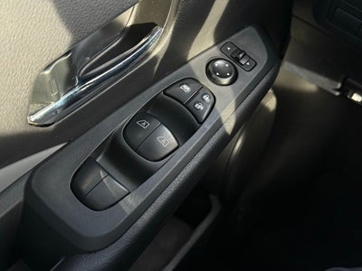 2021 Nissan Kicks SR CLEAN CAFAX PREMIUM PACKAGE
