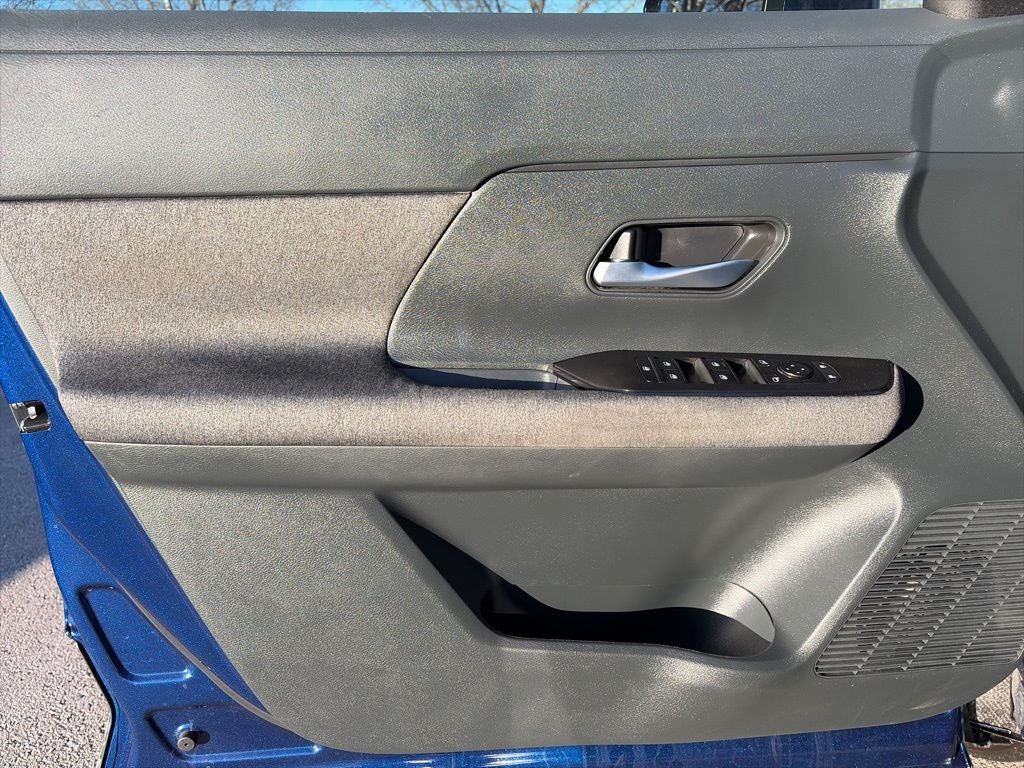 2025 Nissan Kicks SV CLEAN 1-OWNER CARFAX