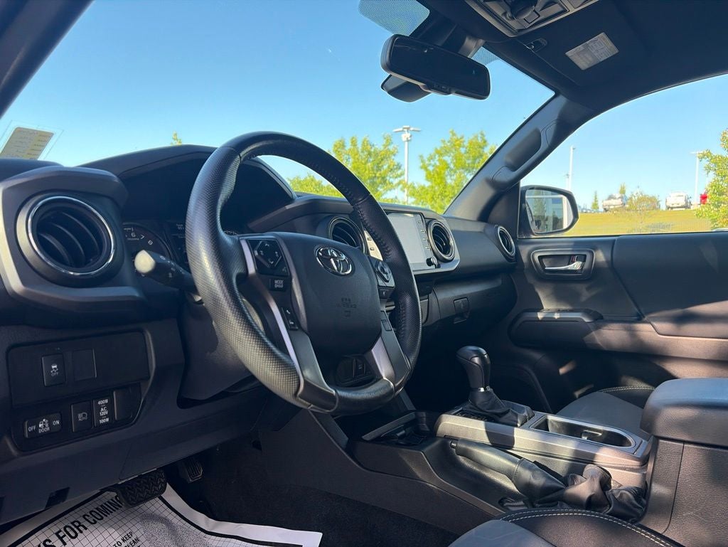 2022 Toyota Tacoma TRD Off-Road V6