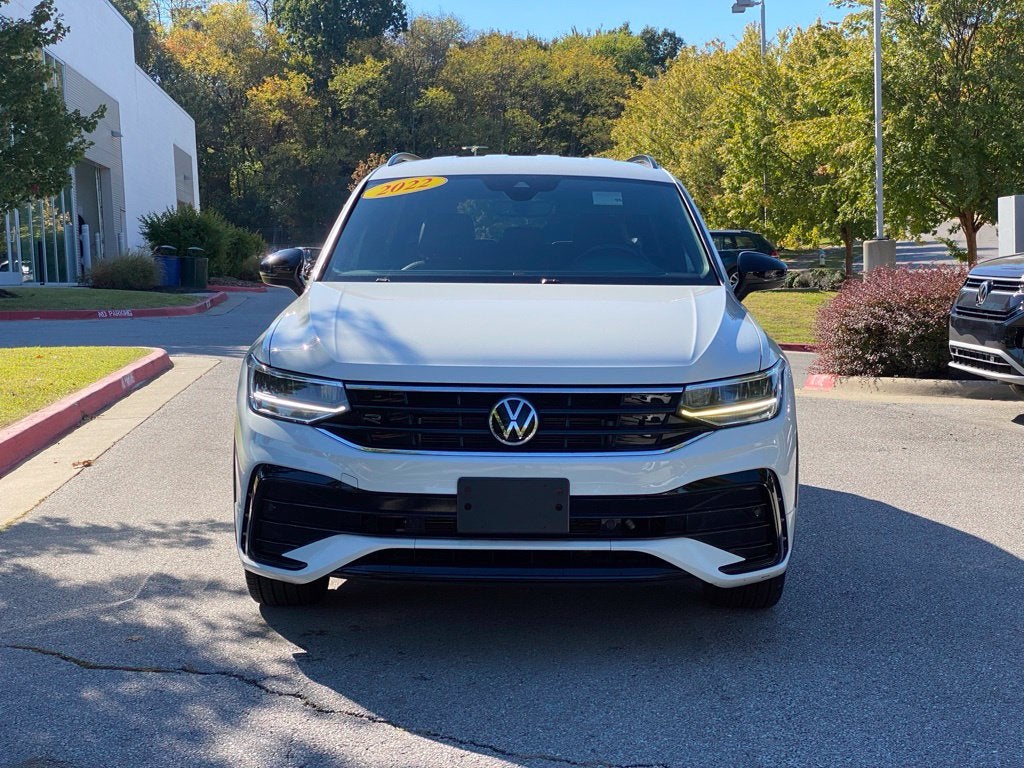 2022 Volkswagen Tiguan 2.0T SE R-Line Black