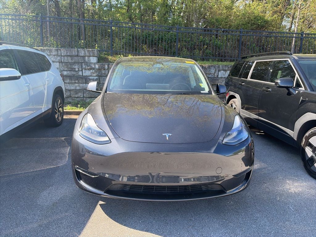 2024 Tesla Model Y Long Range CLEAN 1 OWNER CARFAX LOW MILES!!!