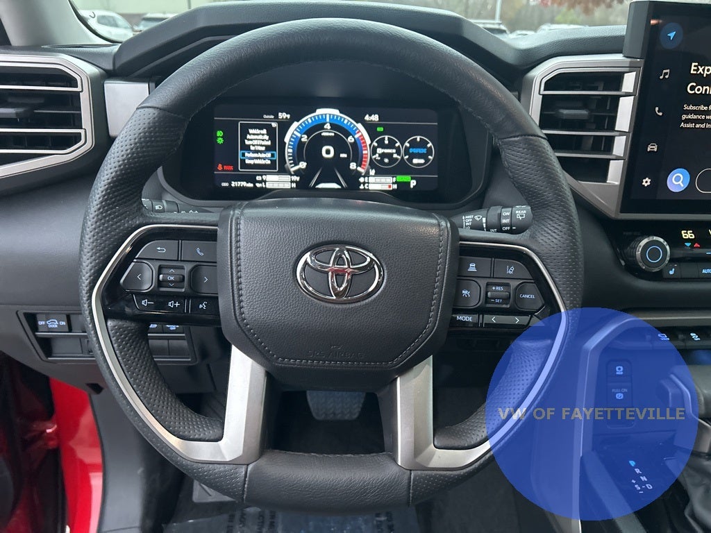 2024 Toyota Sequoia SR5 LEATHER ROOF 4x4 8 Passenger, 1 OWNER CLEAN CARFAX