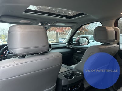 2024 Toyota Sequoia SR5 LEATHER ROOF 4x4 8 Passenger, 1 OWNER CLEAN CARFAX