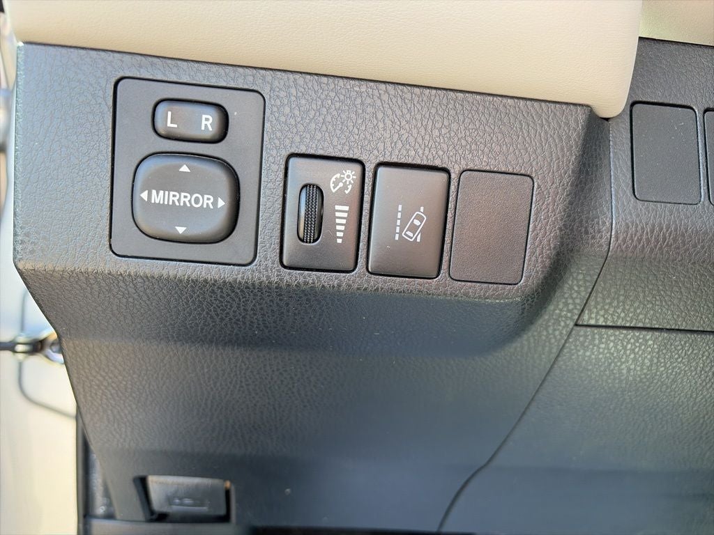 2018 Toyota RAV4 XLE GREAT CONDITION! GREAT SERVICE HISTORY!