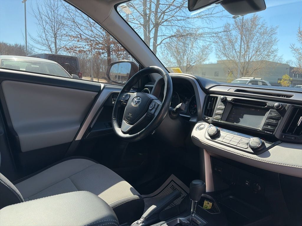 2018 Toyota RAV4 XLE GREAT CONDITION! GREAT SERVICE HISTORY!