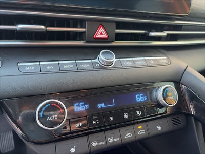 2024 Hyundai Elantra SEL CLEAN 1 OWNER CARFAX