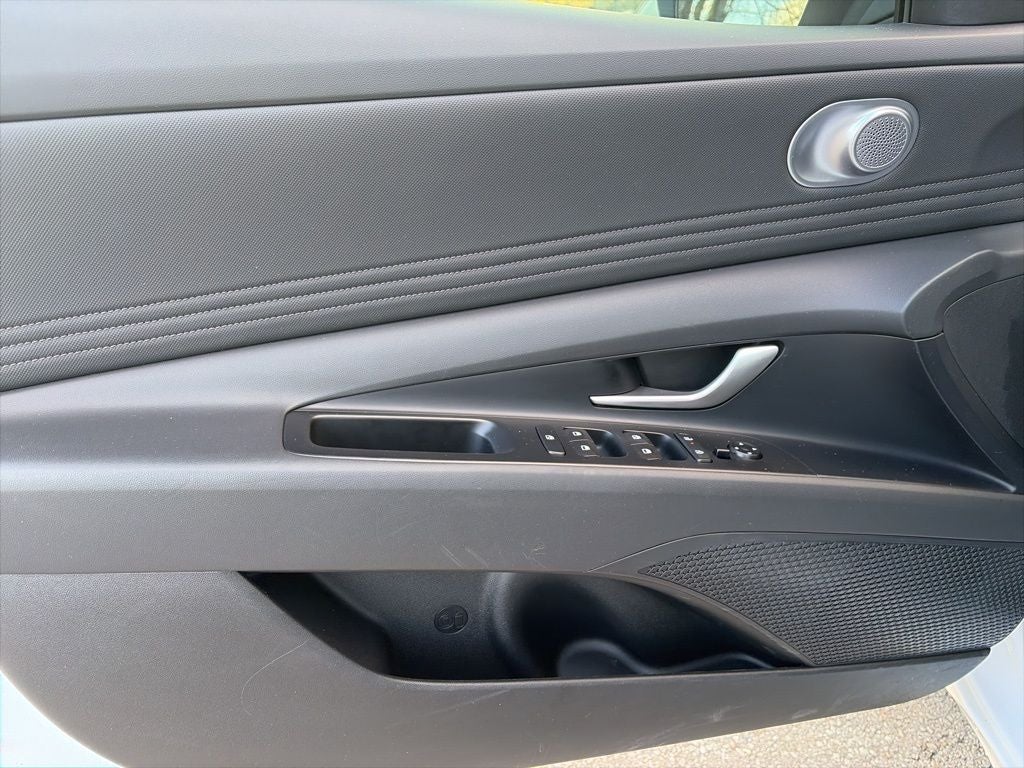 2024 Hyundai Elantra SEL CLEAN 1 OWNER CARFAX