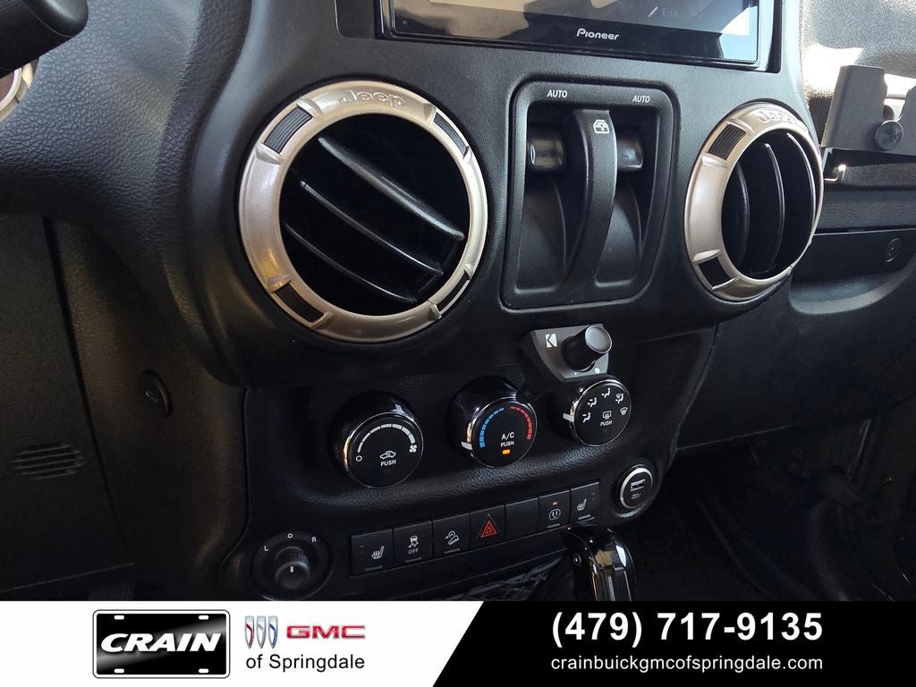 2016 Jeep Wrangler Sahara