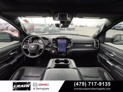 2025 RAM 1500 Laramie Dual–Pane Panoramic Sunroof