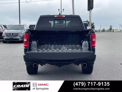 2025 RAM 1500 Laramie Dual–Pane Panoramic Sunroof