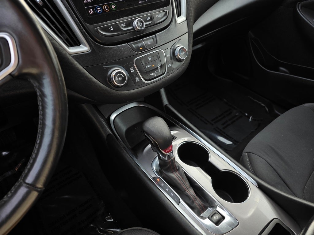 2022 Chevrolet Malibu RS