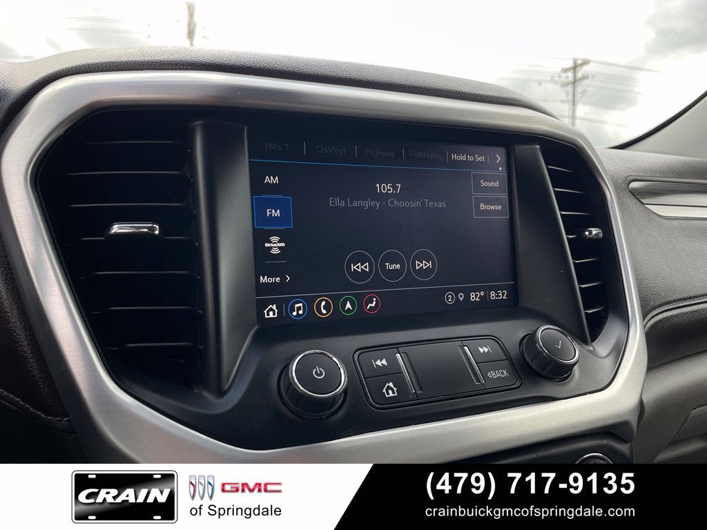 2023 GMC Acadia SLT