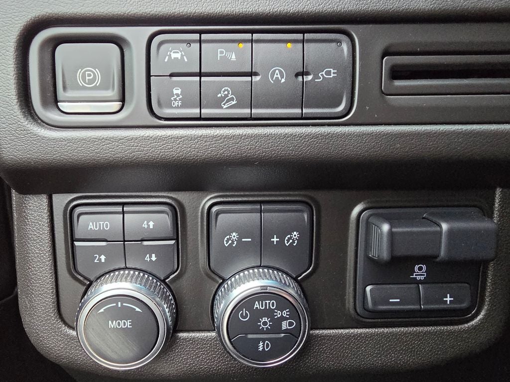 2022 GMC Yukon AT4
