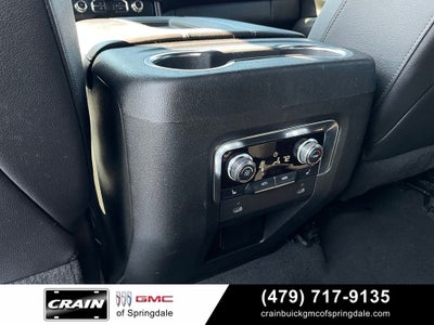 2022 GMC Yukon XL AT4