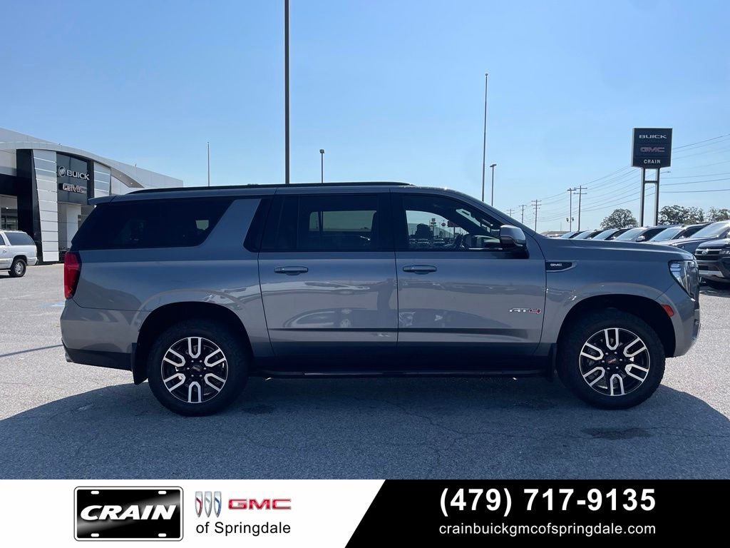 2022 GMC Yukon XL AT4