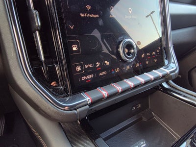 2025 GMC Yukon XL AT4