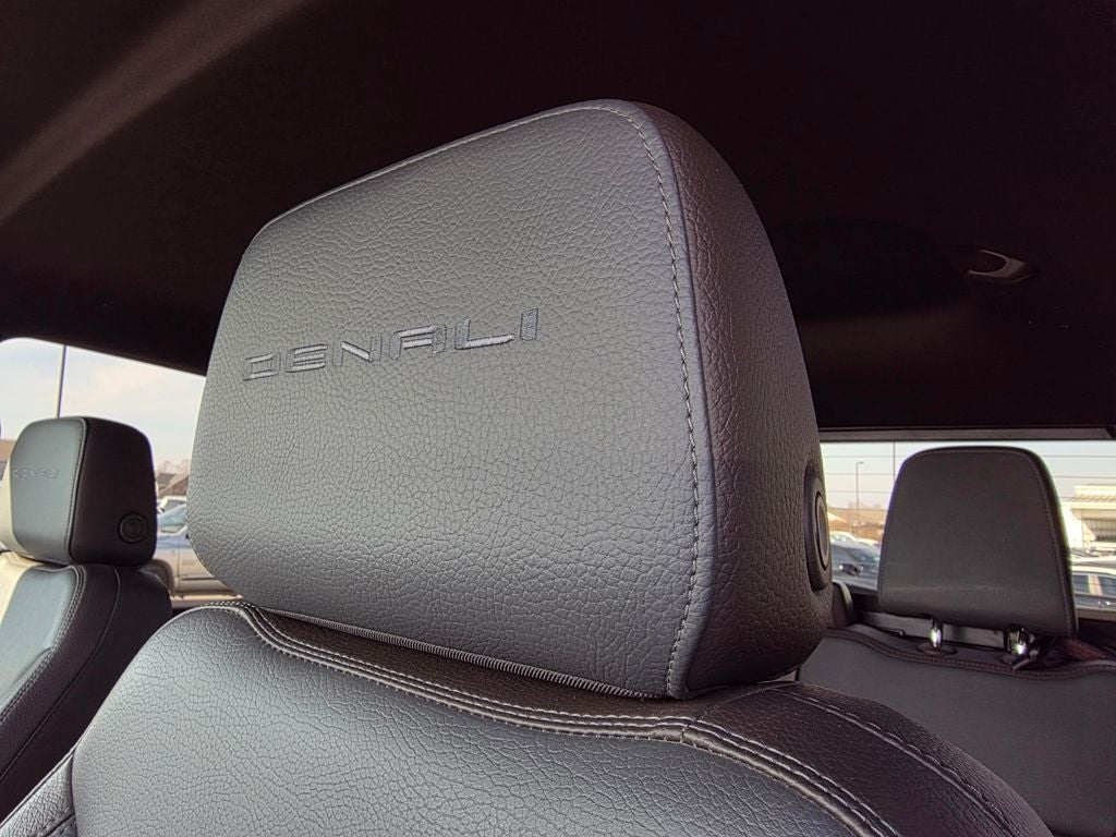 2021 GMC Sierra 2500HD Denali