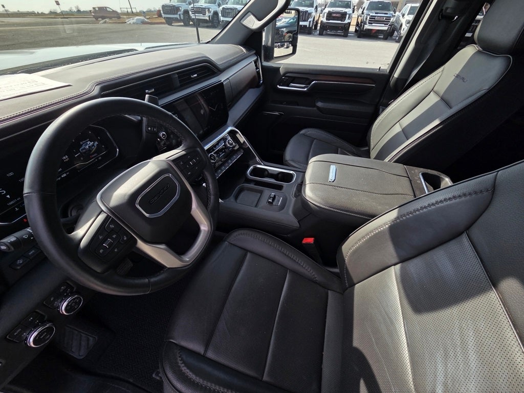 2024 GMC Sierra 2500HD Denali