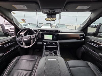 2024 GMC Sierra 2500HD Denali