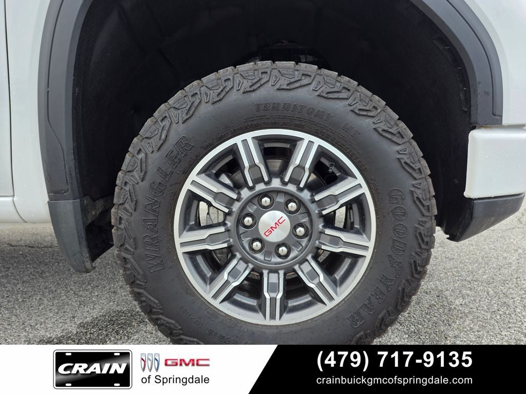 2025 GMC Sierra 1500 AT4