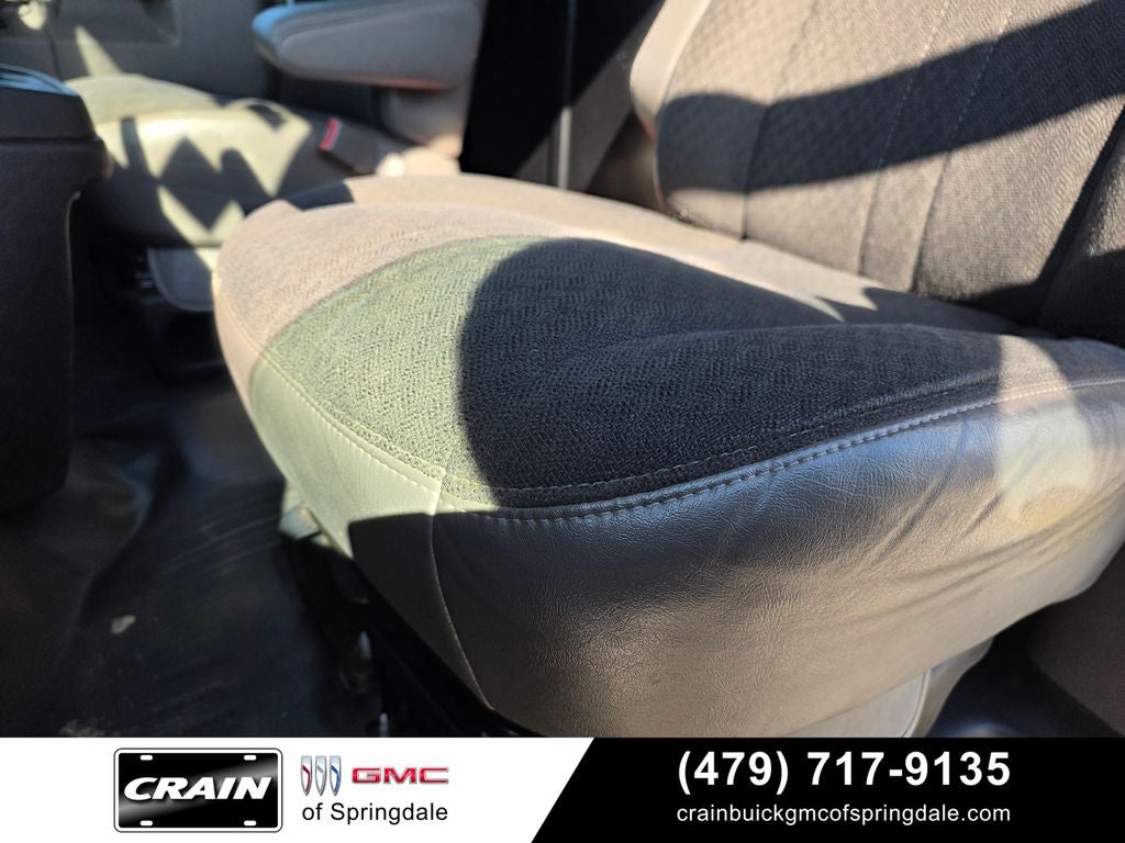 2023 GMC Savana 2500 Work Van CARGO VAN LOW MILES