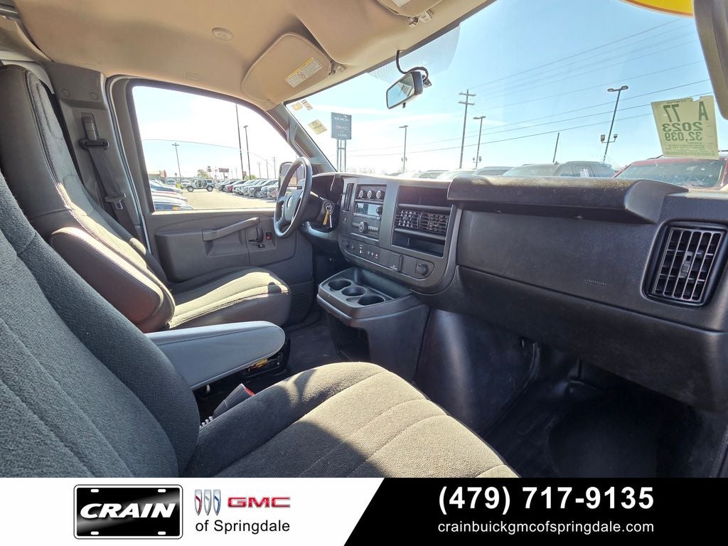 2023 GMC Savana 2500 Work Van CARGO VAN LOW MILES