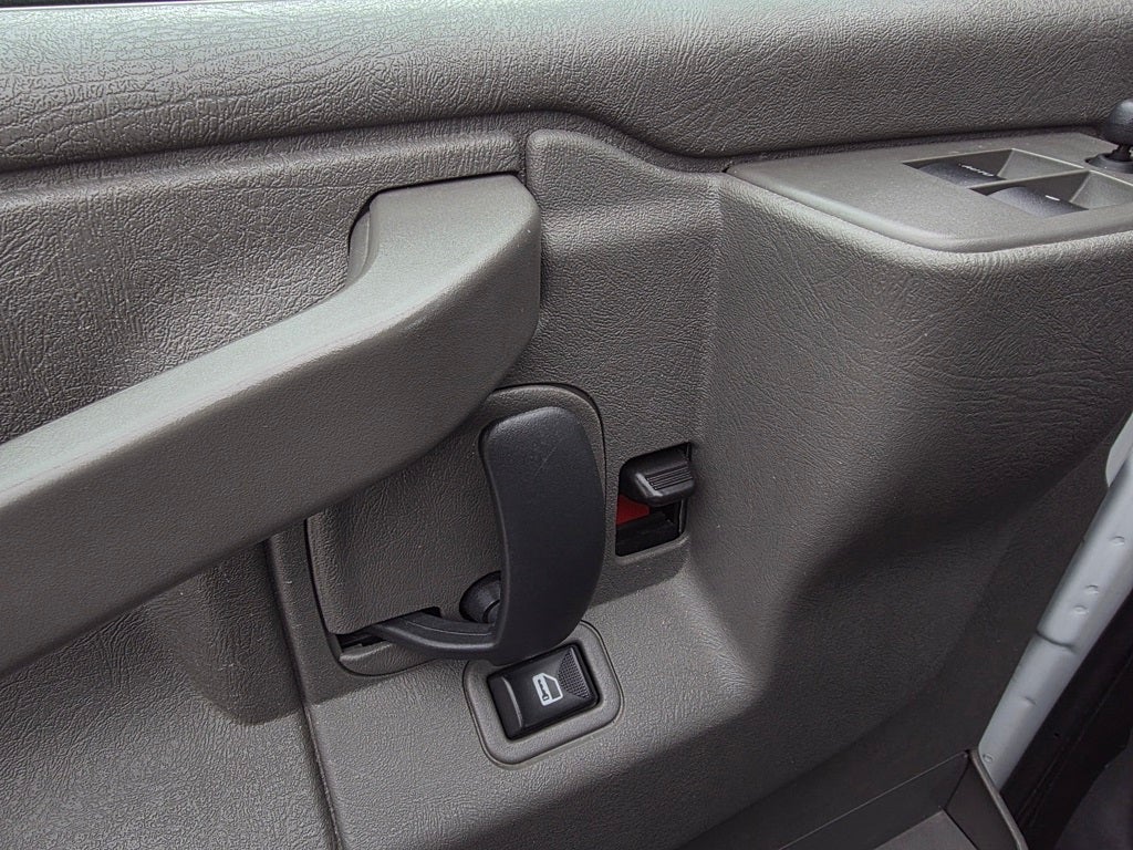 2023 GMC Savana 2500 Work Van