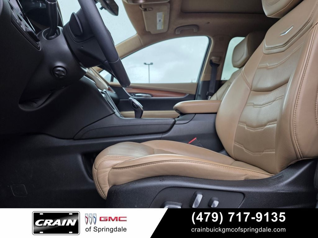 2018 Cadillac XT5 Platinum NEW TIRES/ CLEAN CARFAX/ LOW MILES