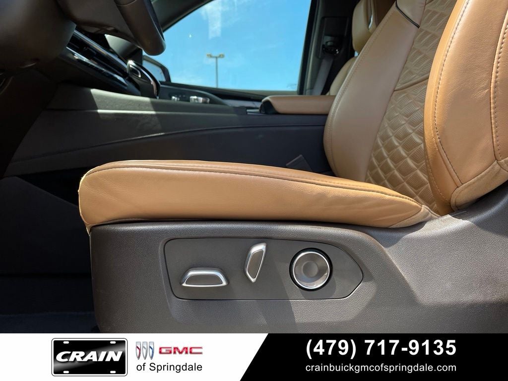 2024 Cadillac Escalade Sport Onyx Package