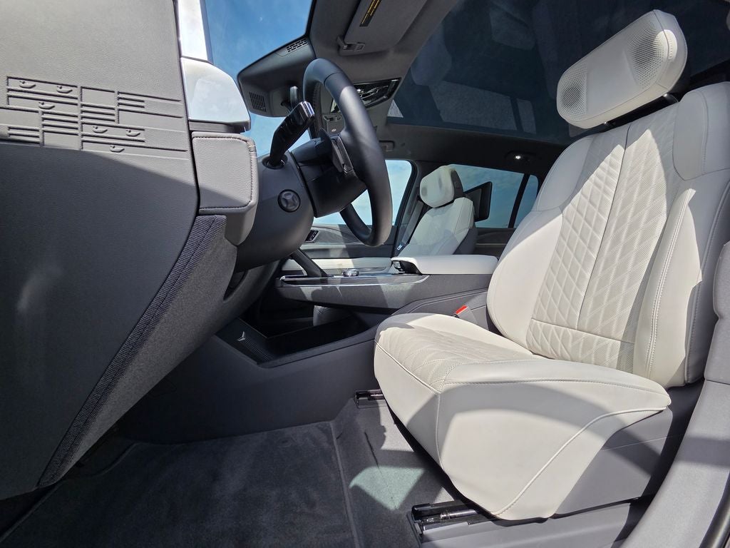 2026 Cadillac ESCALADE IQ Sport