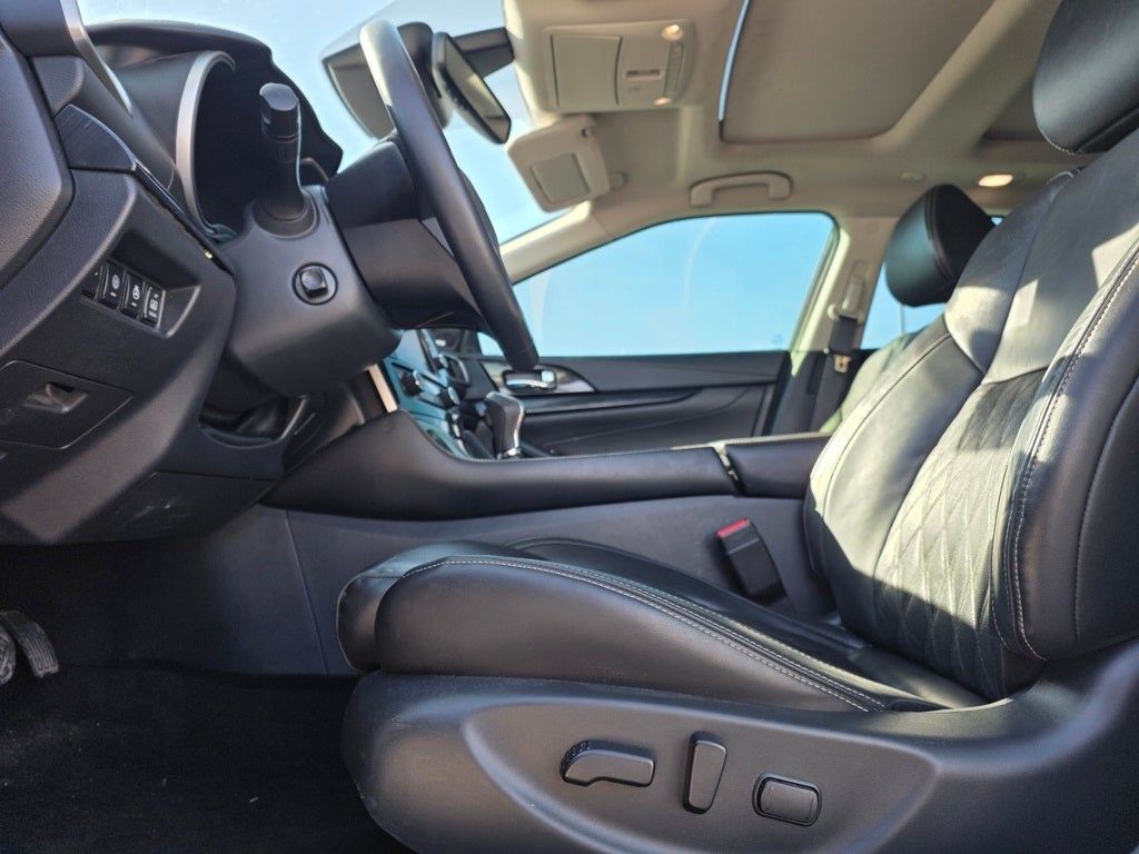 2023 Nissan Maxima Platinum