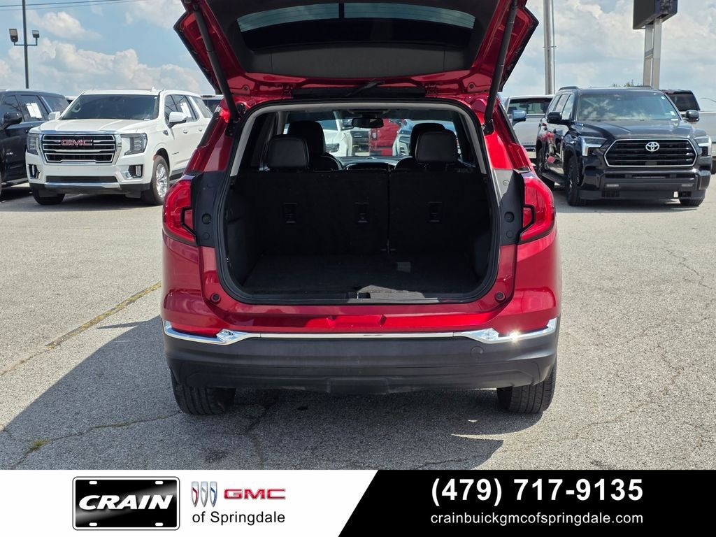 2022 GMC Terrain SLT