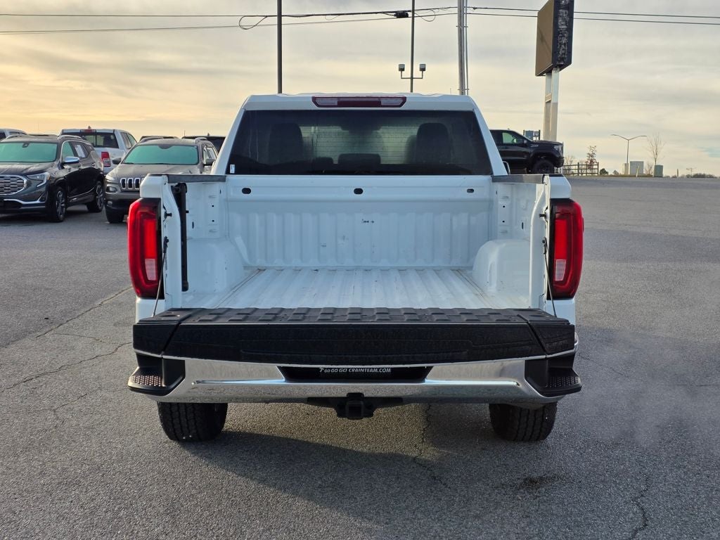 2024 GMC Sierra 1500 SLT