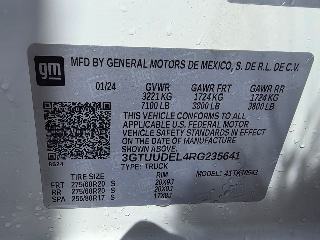 2024 GMC Sierra 1500 SLT