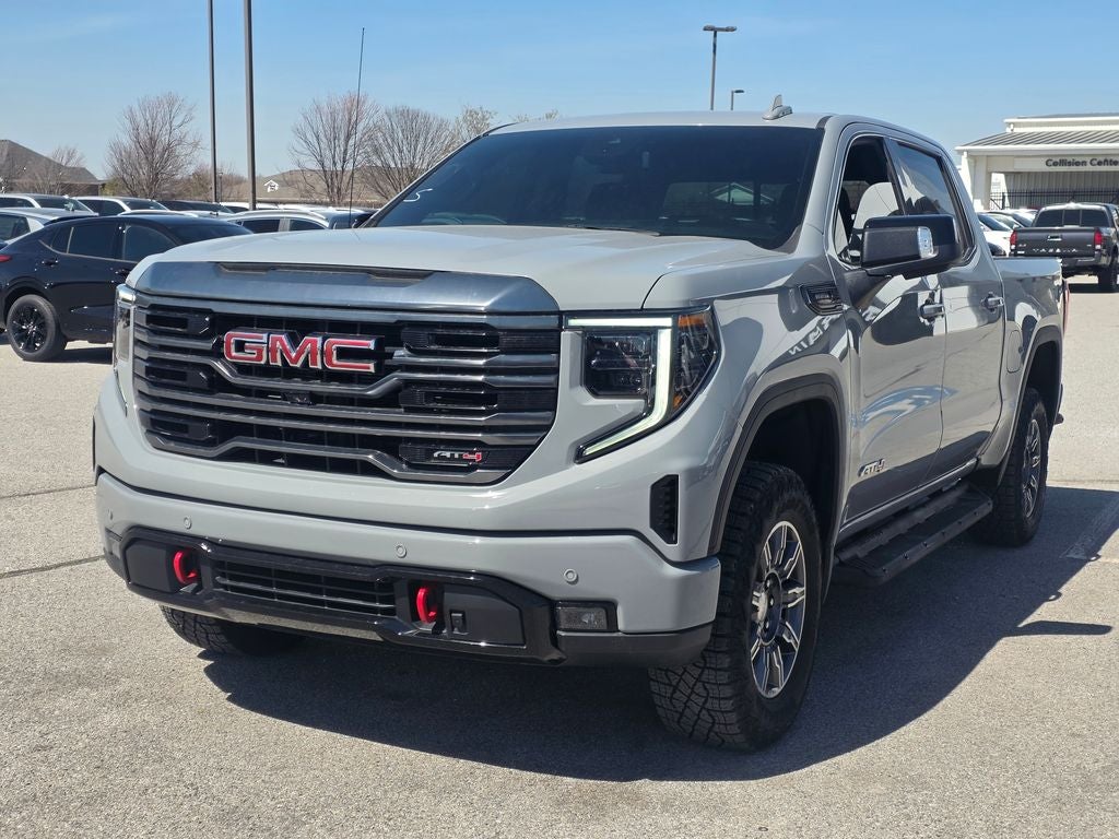 2024 GMC Sierra 1500 AT4
