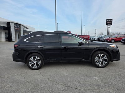 2022 Subaru Outback Touring