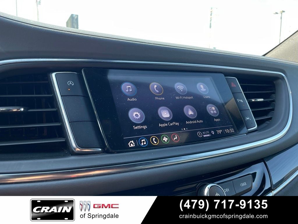 2023 Buick Enclave Essence