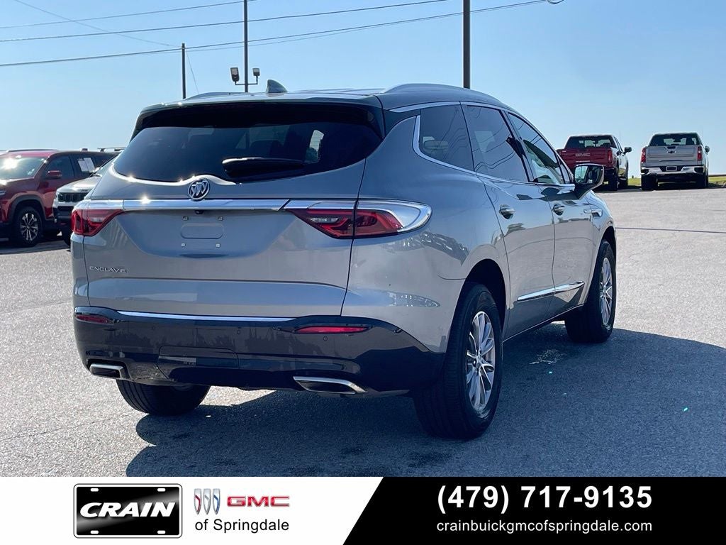 2023 Buick Enclave Essence