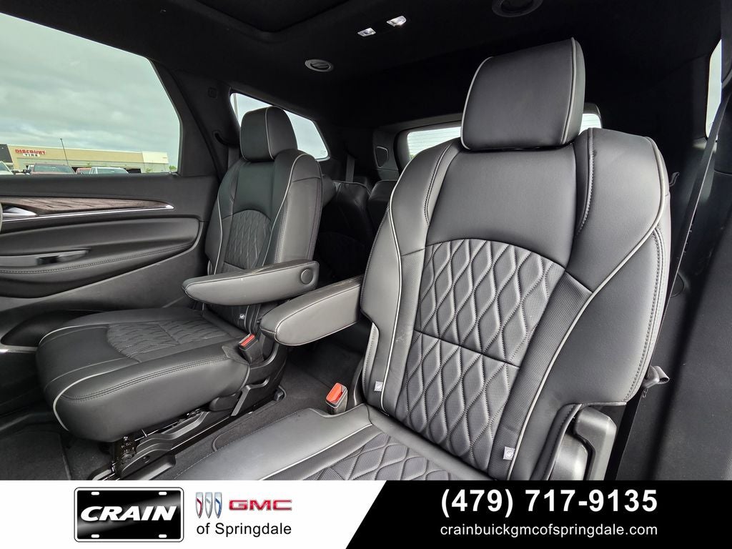 2023 Buick Enclave Avenir Tech / AWD / Pano Roof