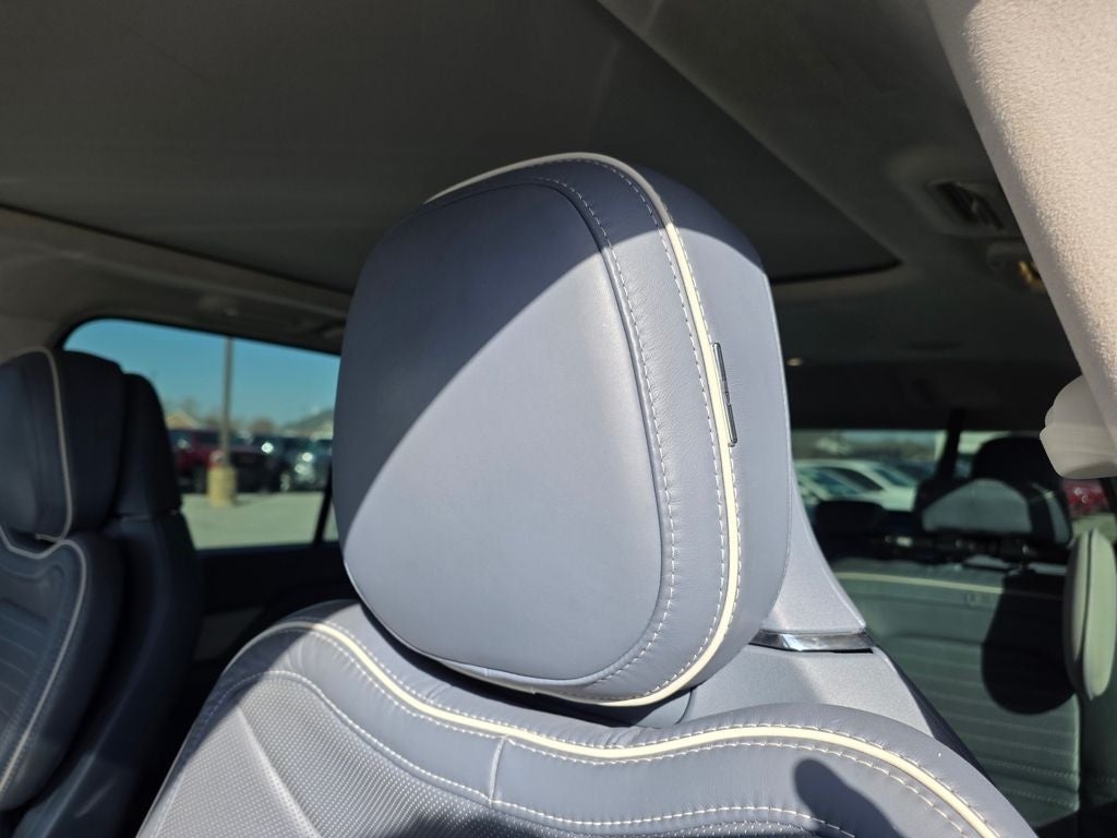 2020 Lincoln Navigator Black Label