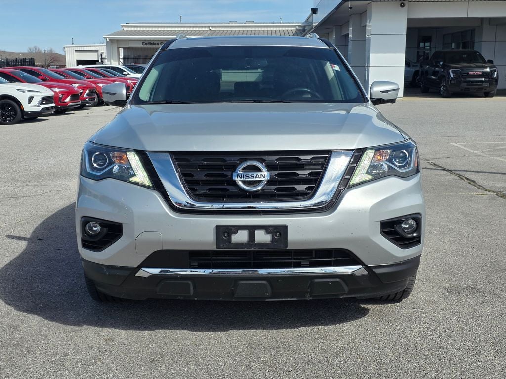 2019 Nissan Pathfinder Platinum