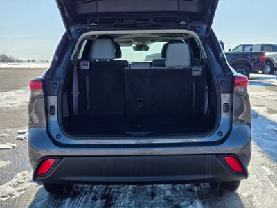 2022 Toyota Highlander XLE