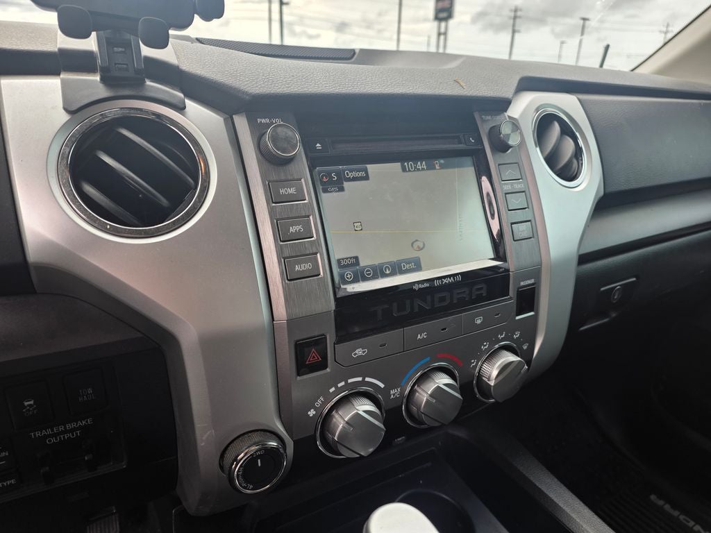 2017 Toyota Tundra SR5