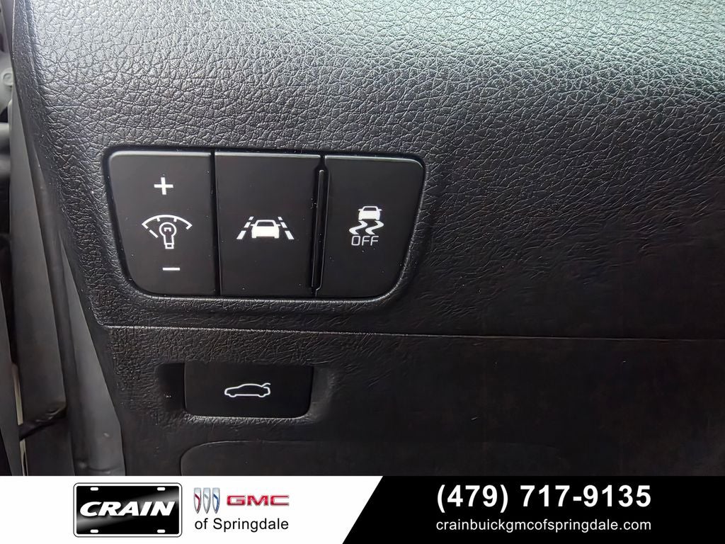 2023 Kia K5 GT-Line GT-Line Red Interior Package