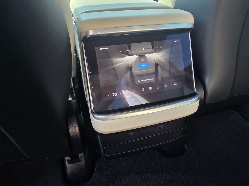 2022 Tesla Model X Plaid